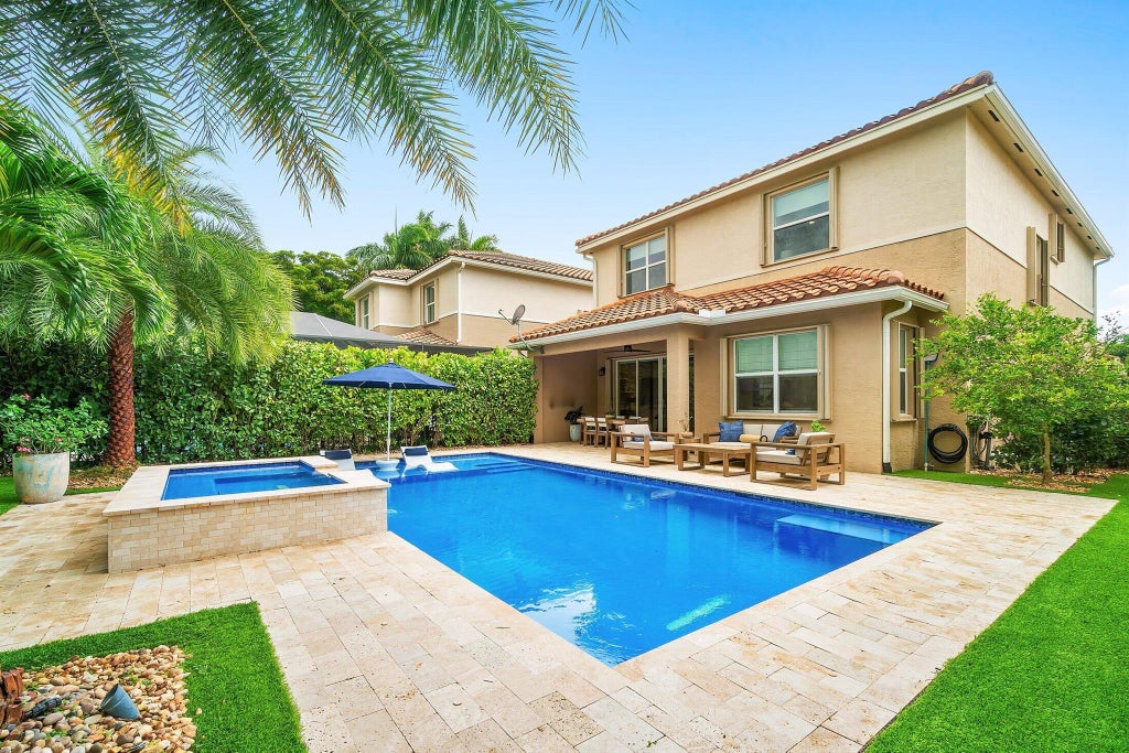 Photo of 8236 Half Dome Court, Boynton Beach, FL 33473 (MLS # R11105467)
