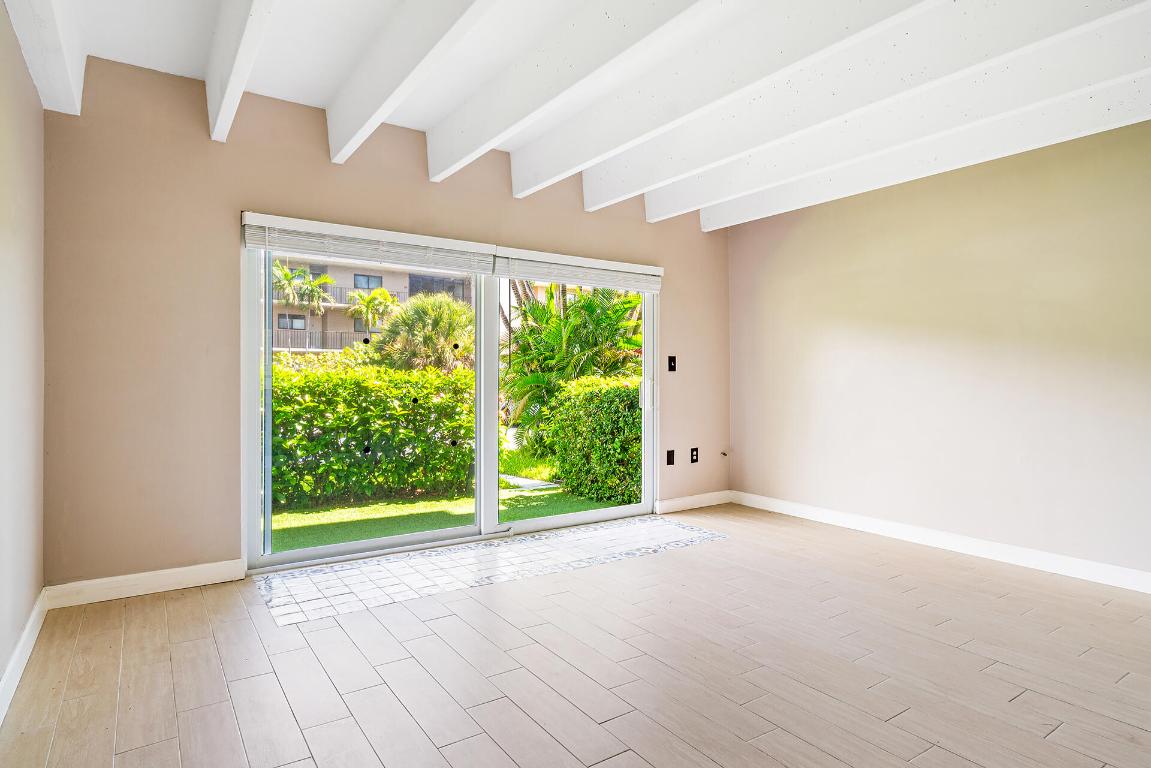 TROPICANA GARDENS INC 4001 S OCEAN BLVD PALM BEACH - Residential