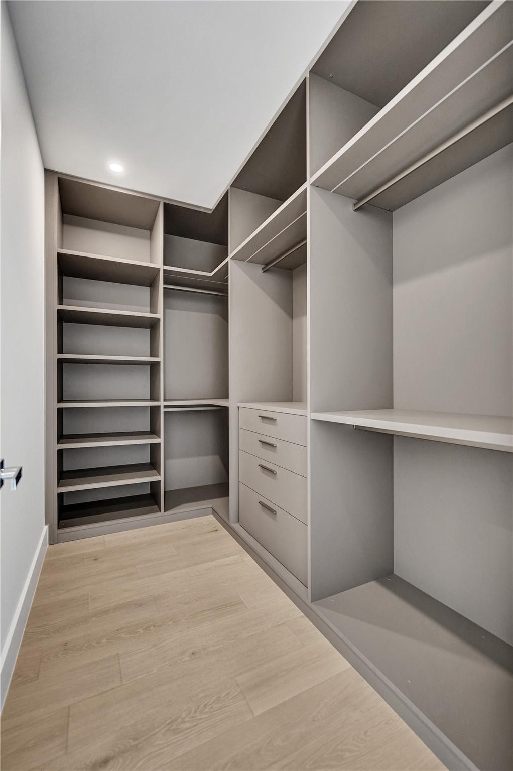 Poinsettia Heights - Residential