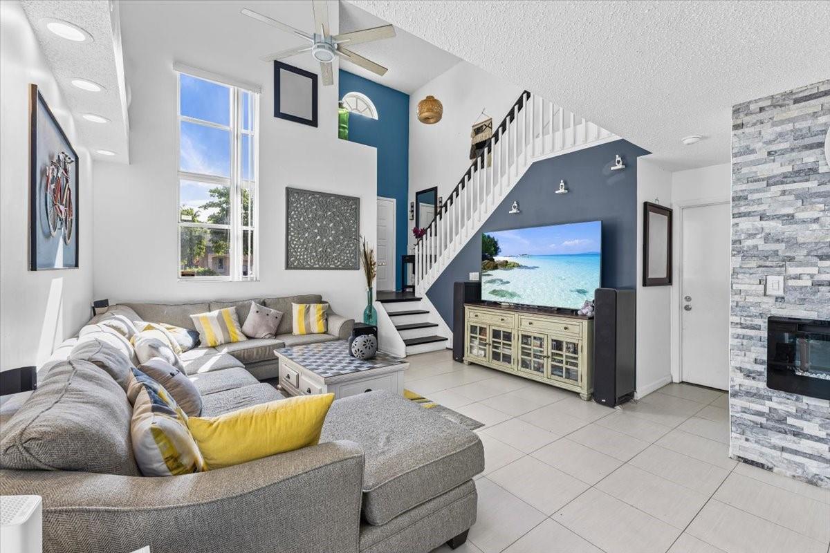 JACARANDA PARCEL 608 - Residential