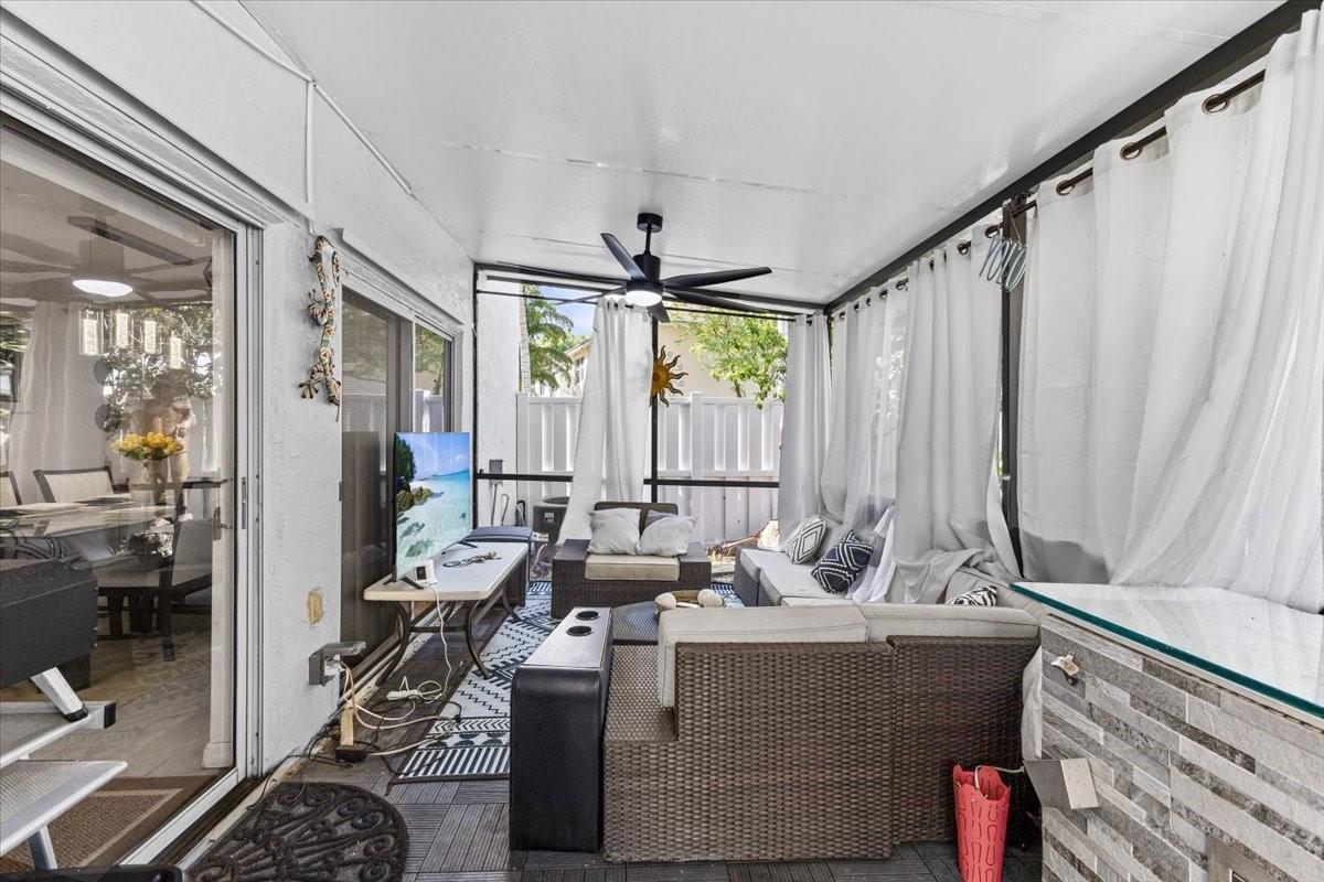 JACARANDA PARCEL 608 - Residential