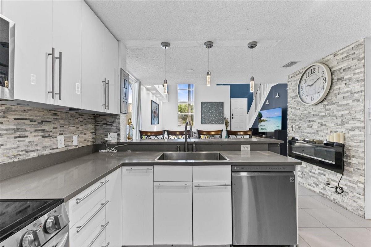 JACARANDA PARCEL 608 - Residential