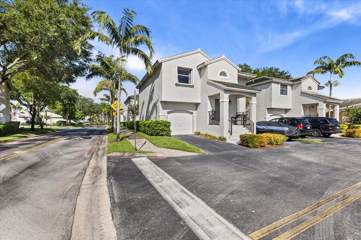 JACARANDA PARCEL 608 - Residential