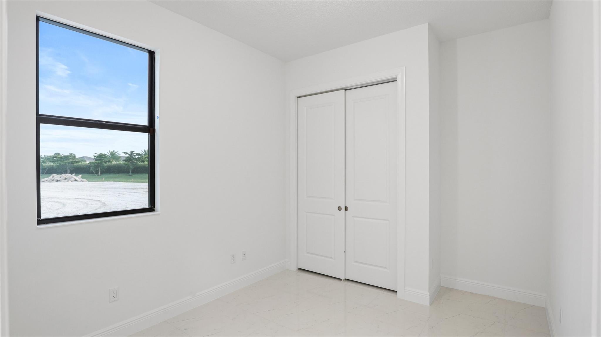 CRESSWIND PALM BEACH - Residential