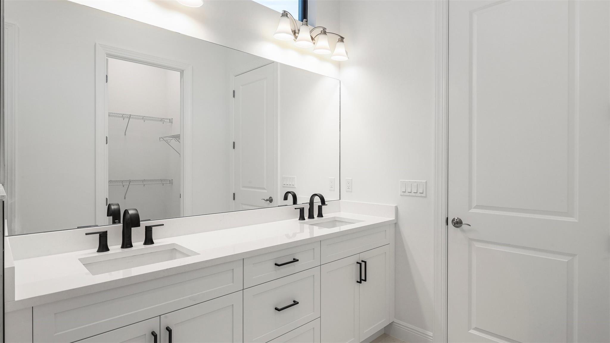 CRESSWIND PALM BEACH - Residential