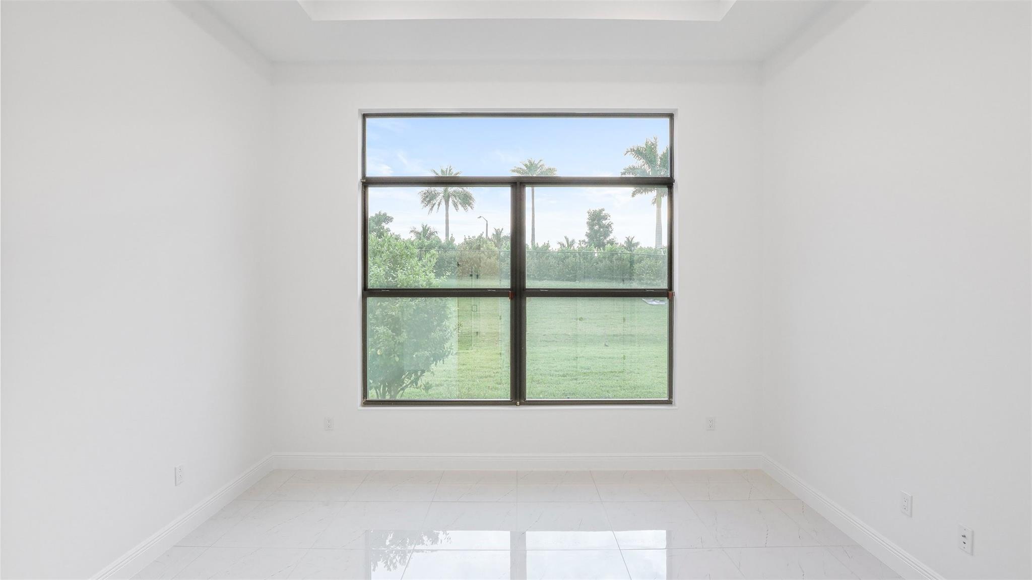 CRESSWIND PALM BEACH - Residential