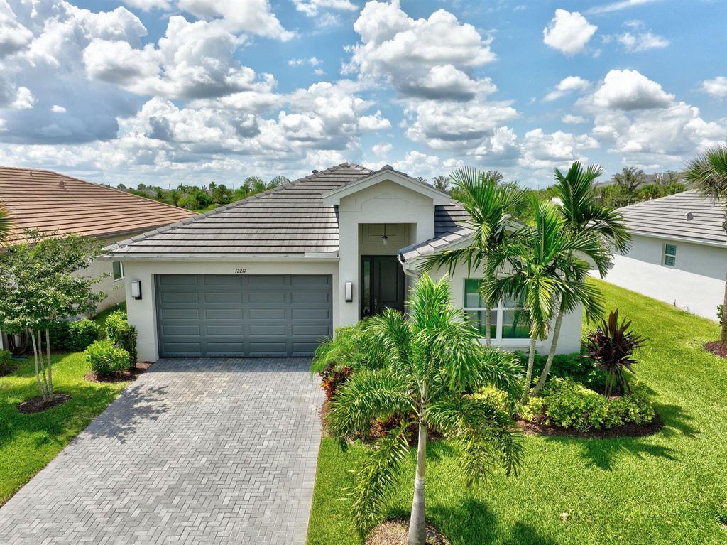 Photo of 12217 SW Jasper Lake Way, Port St Lucie, FL 34987 (MLS # R10892088)
