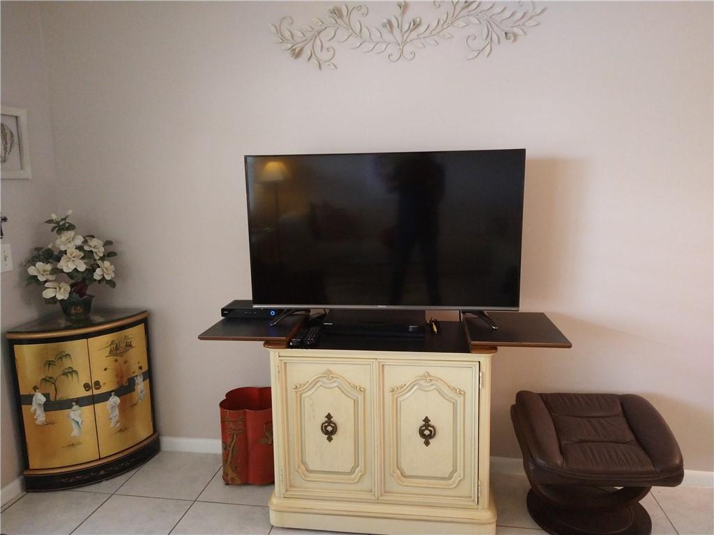 CENTRY VILLAGE EAST - Residential