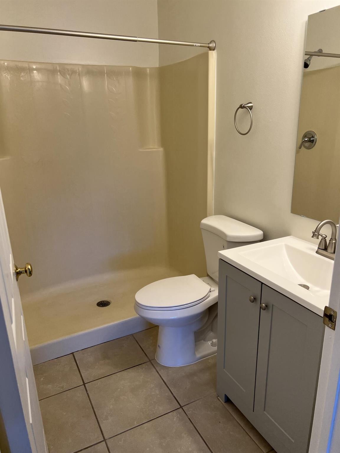 NORTH PALM BEACH HEIGHTS - Residential Lease