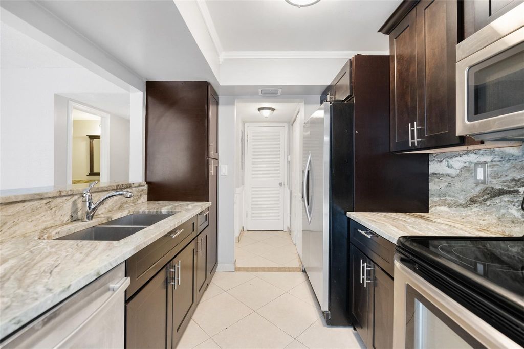 Photo of 8801 W Sample Road #10, Coral Springs, FL 33065 (MLS # F10528409)