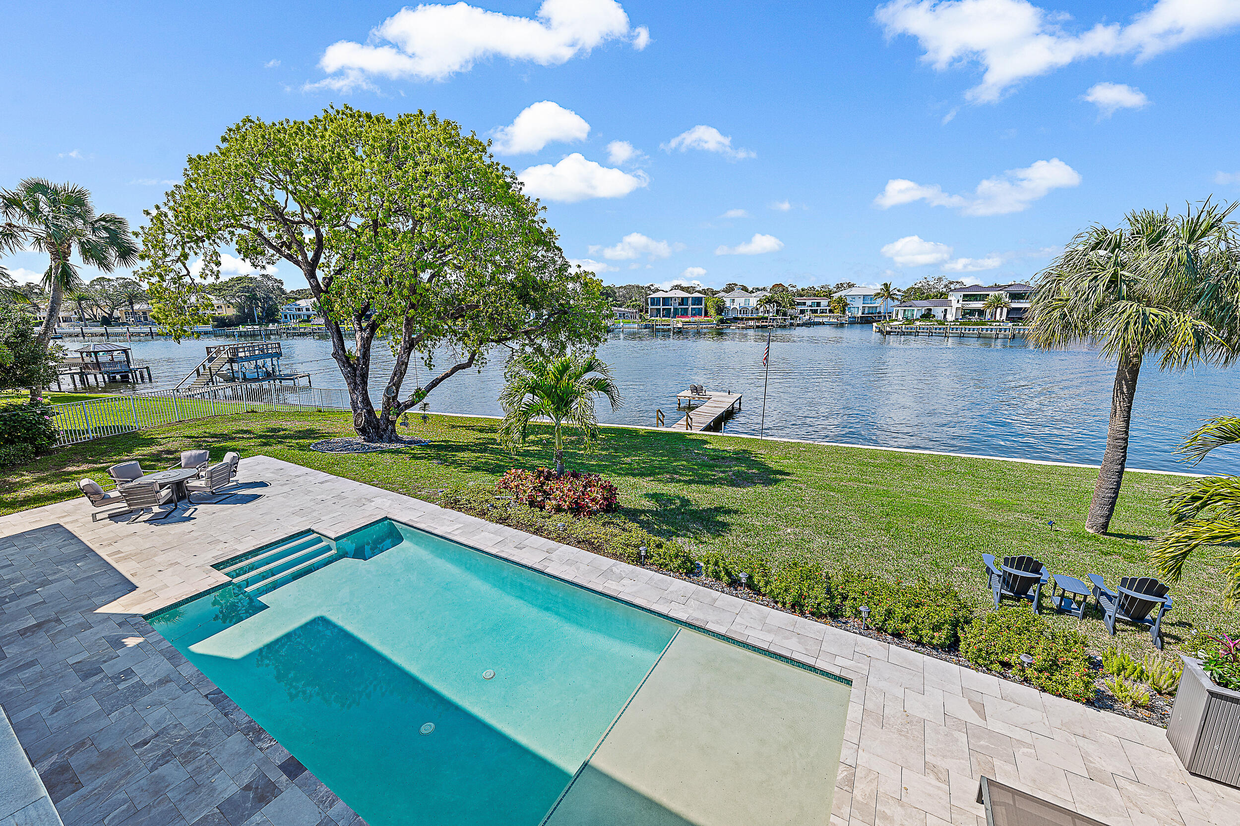 Juno Isles - Residential