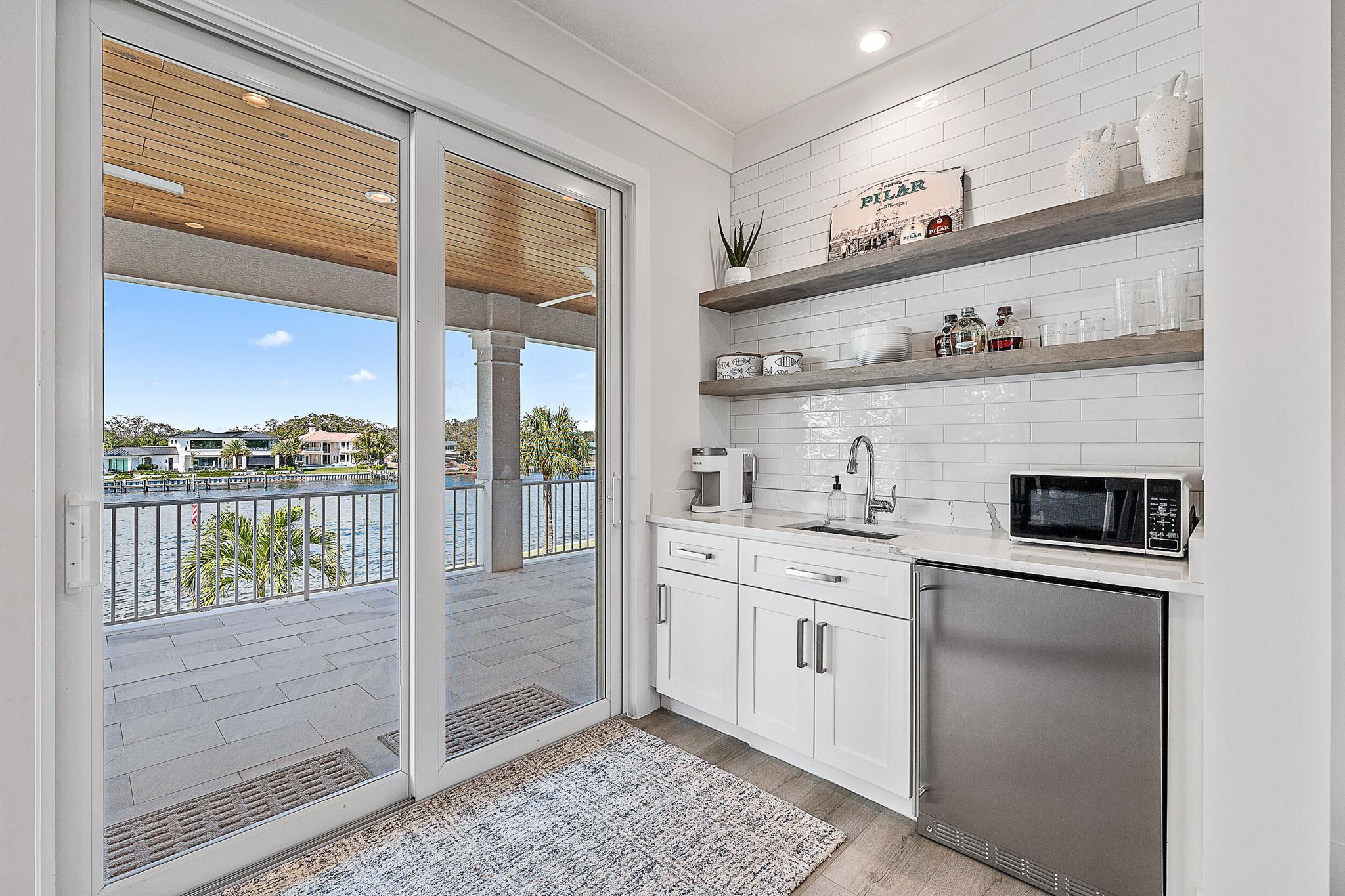 Juno Isles - Residential