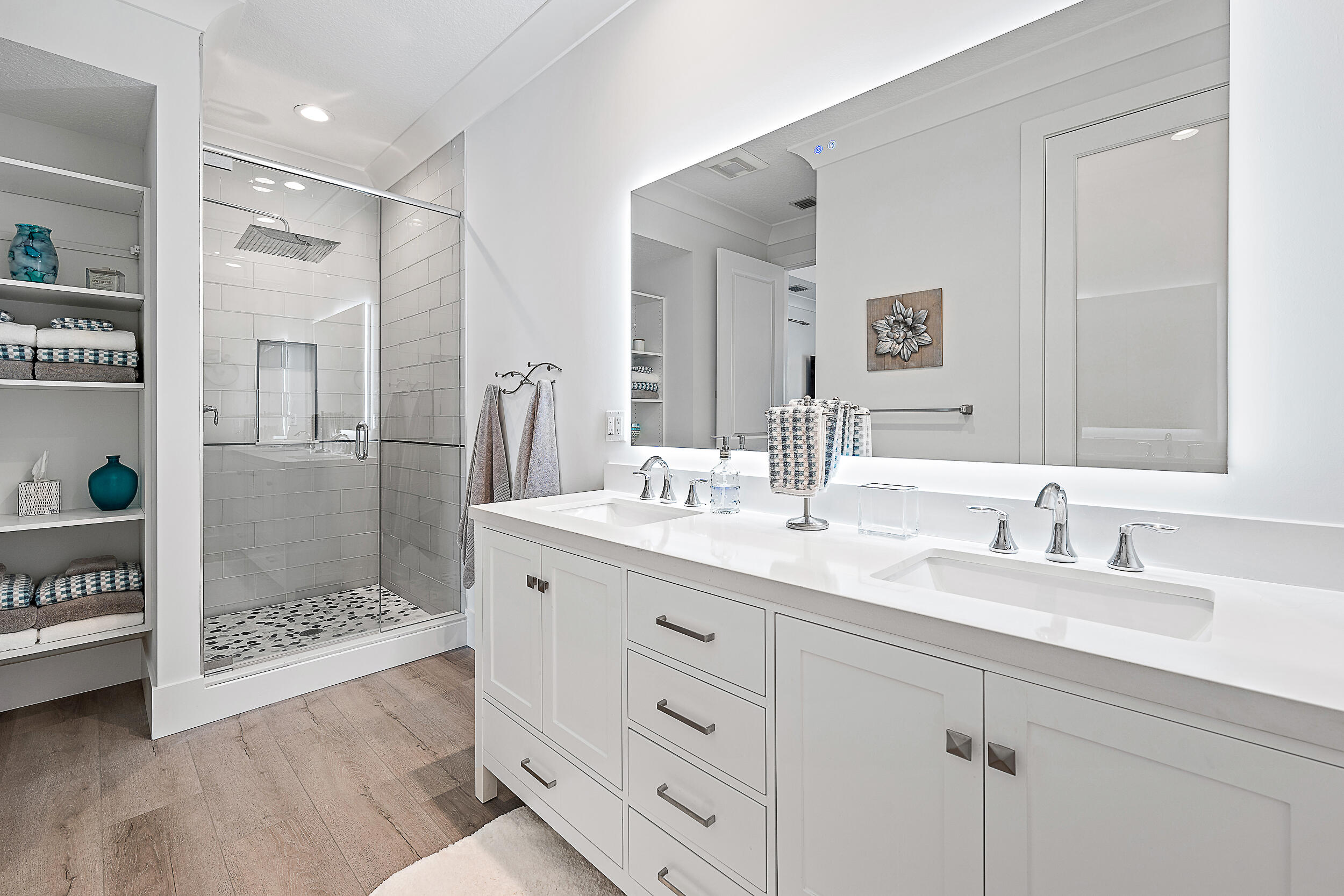 Juno Isles - Residential