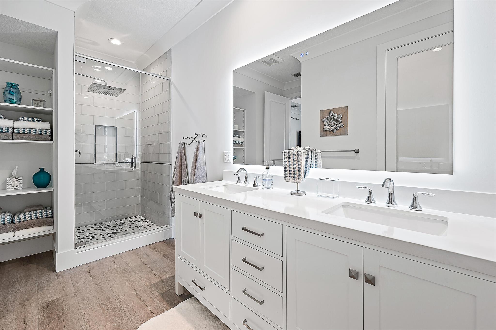 Juno Isles - Residential