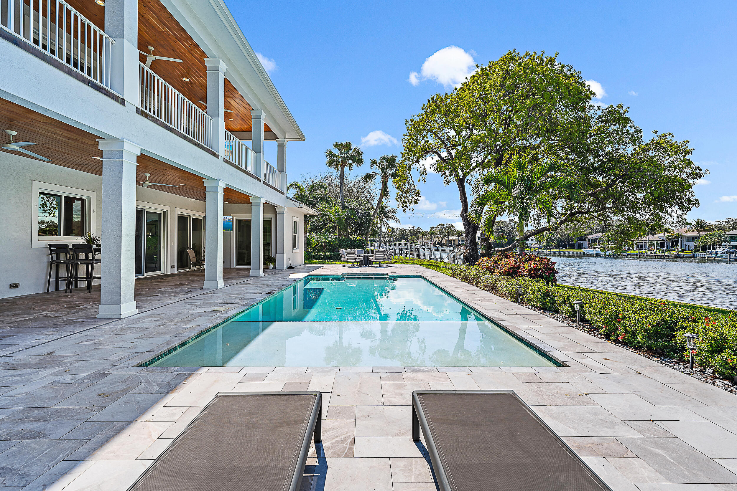 Juno Isles - Residential