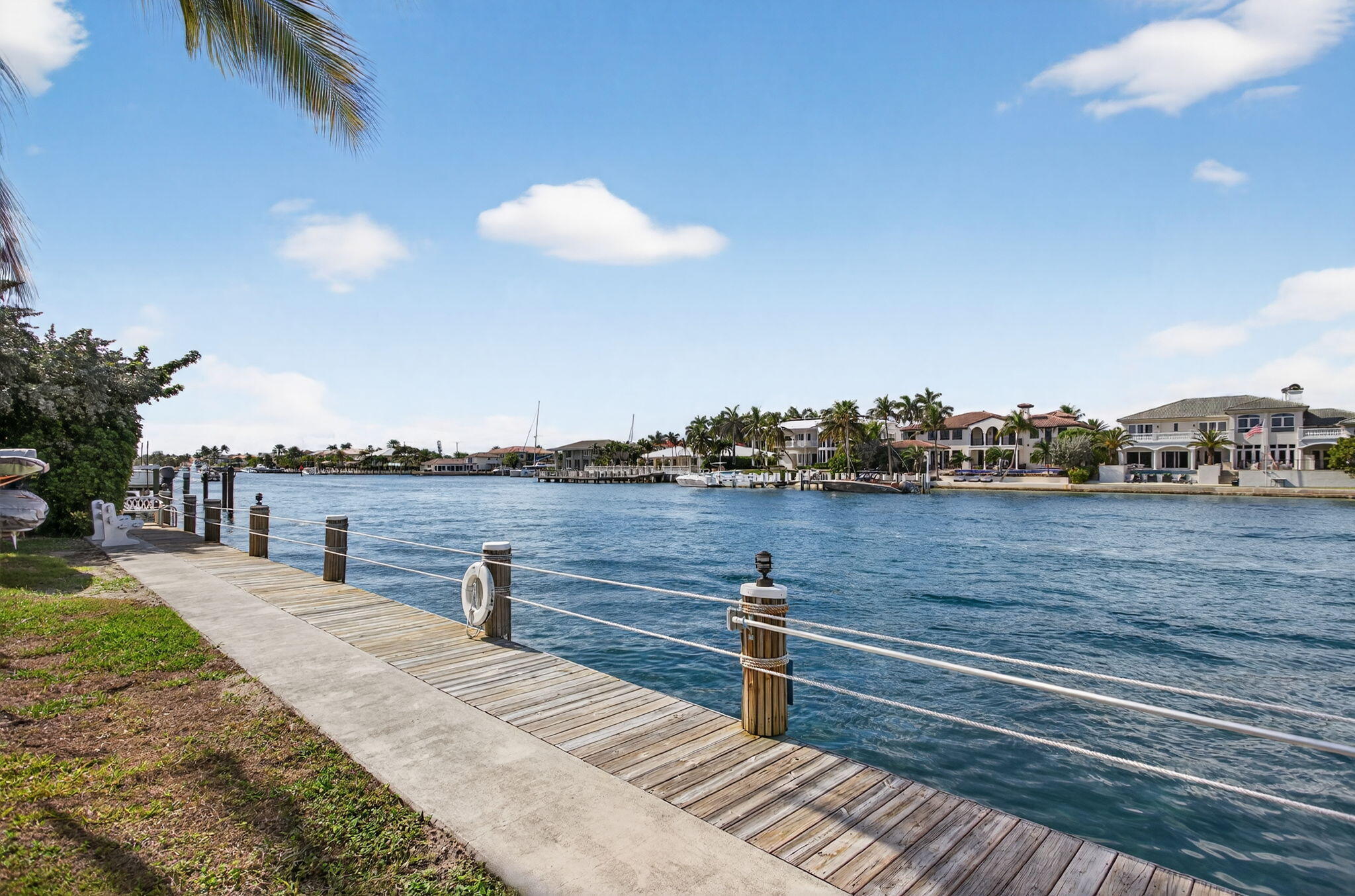 HILLSBORO MILE OCEAN APTS SEC 2 - Residential