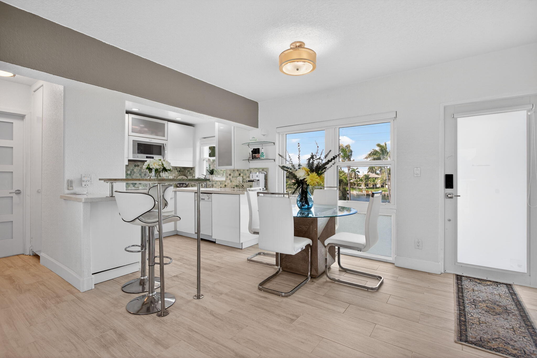 HILLSBORO MILE OCEAN APTS SEC 2 - Residential