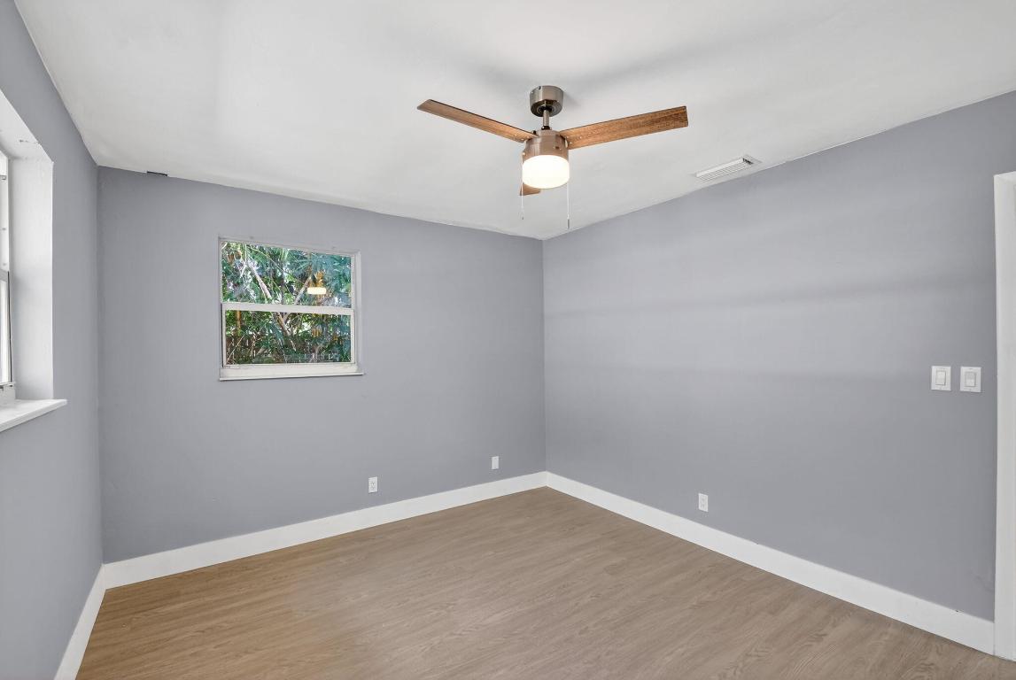 312 Greenbrier Drive