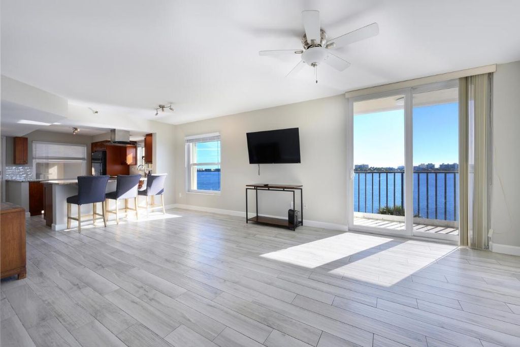 Photo of 896 N Federal Highway #532, Lantana, FL 33462 (MLS # R11067686)