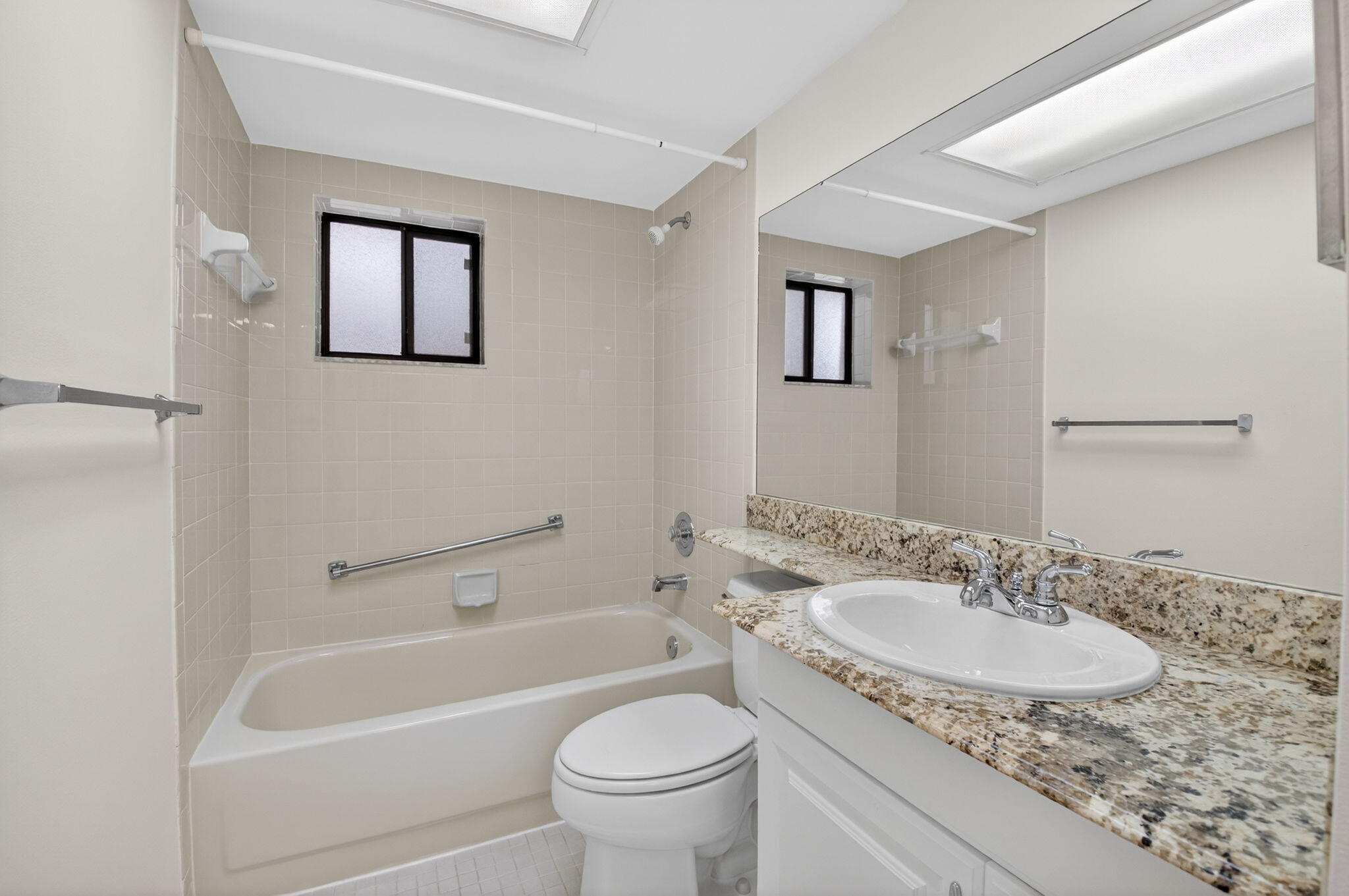 LAS VERDES - Residential