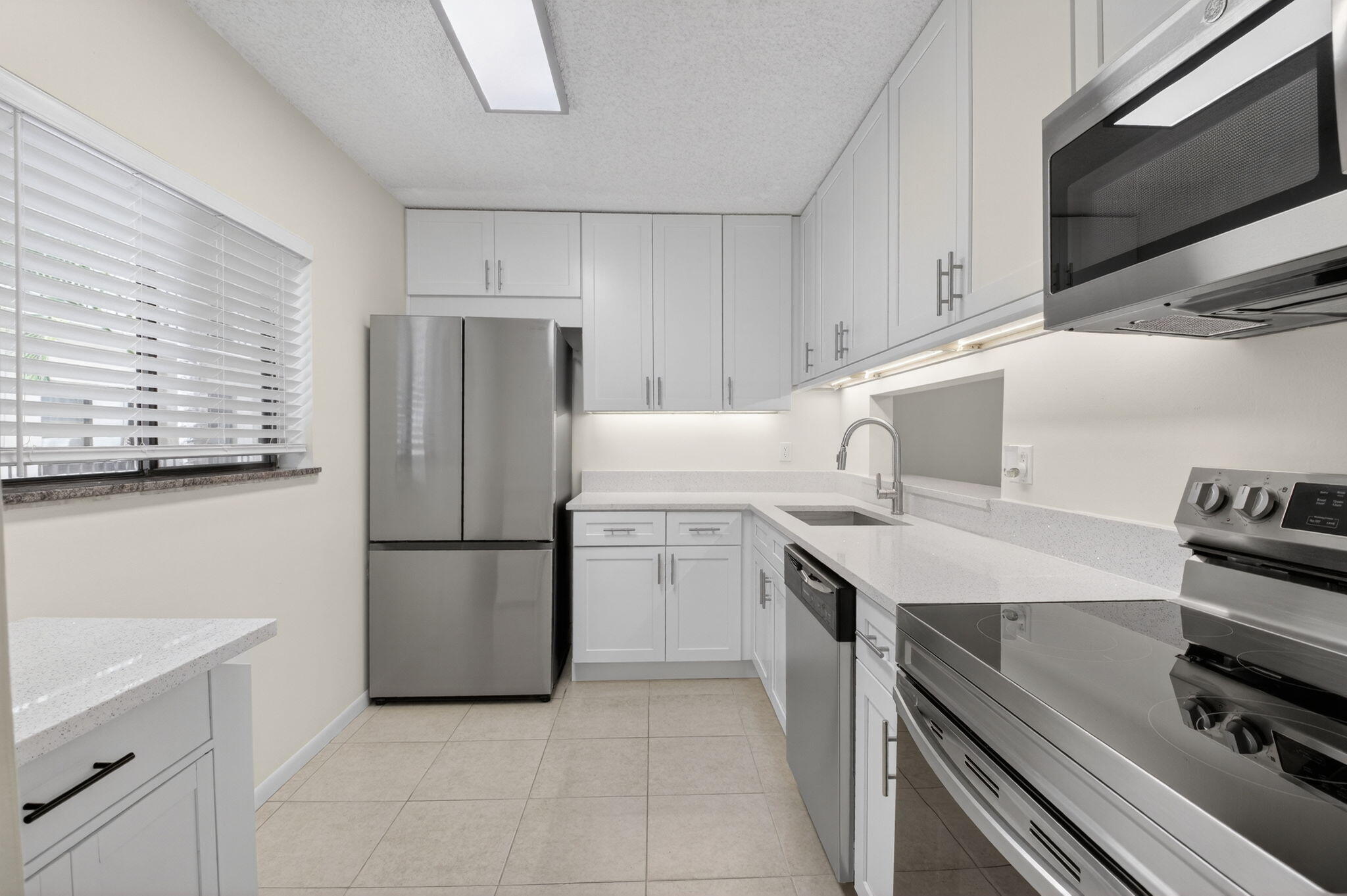 LAS VERDES - Residential