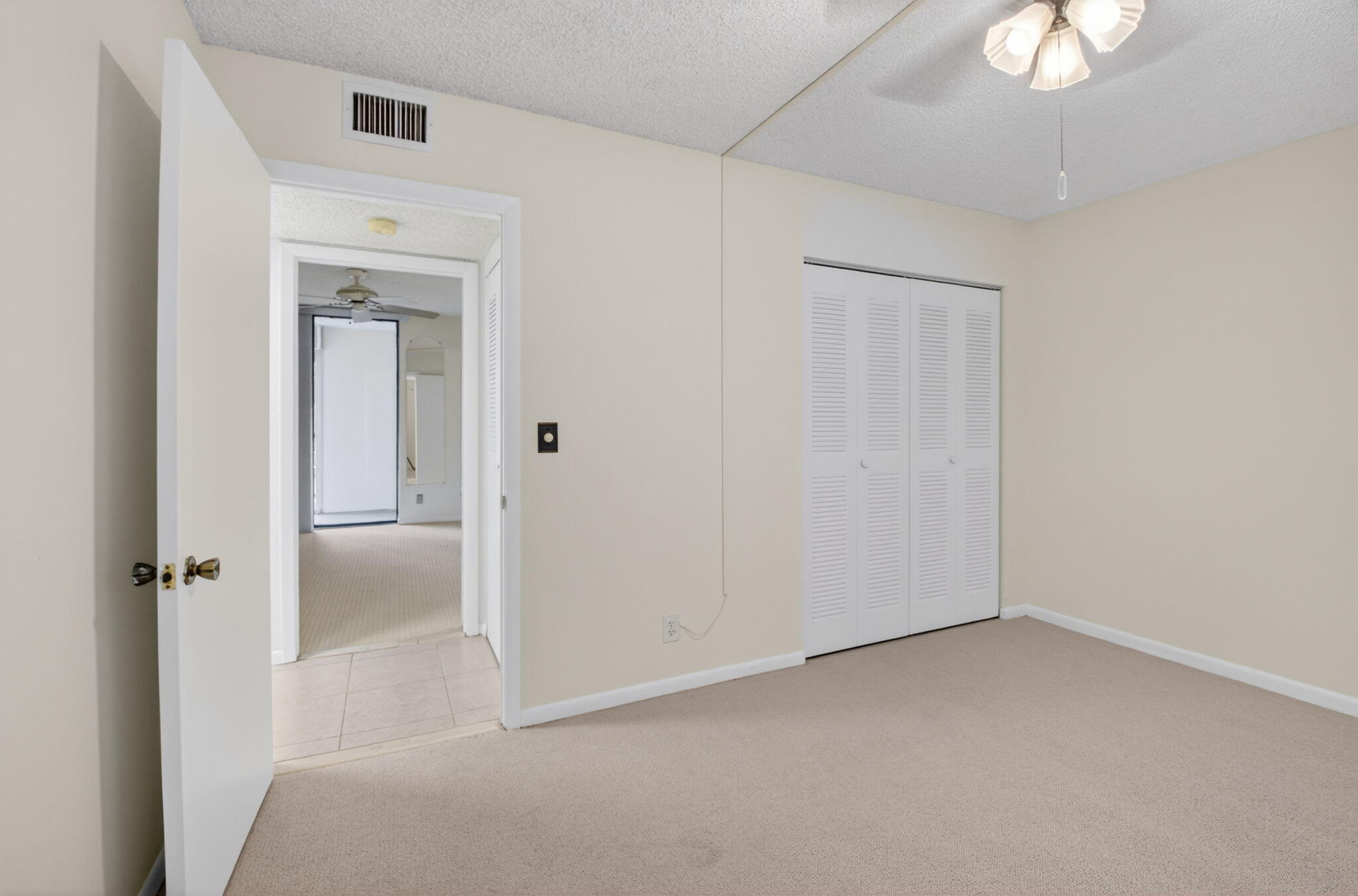 LAS VERDES - Residential