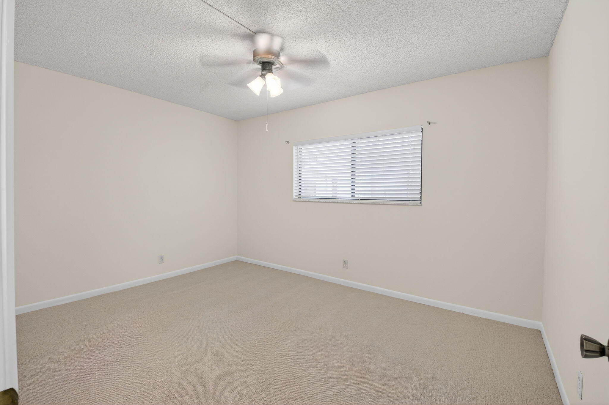 LAS VERDES - Residential