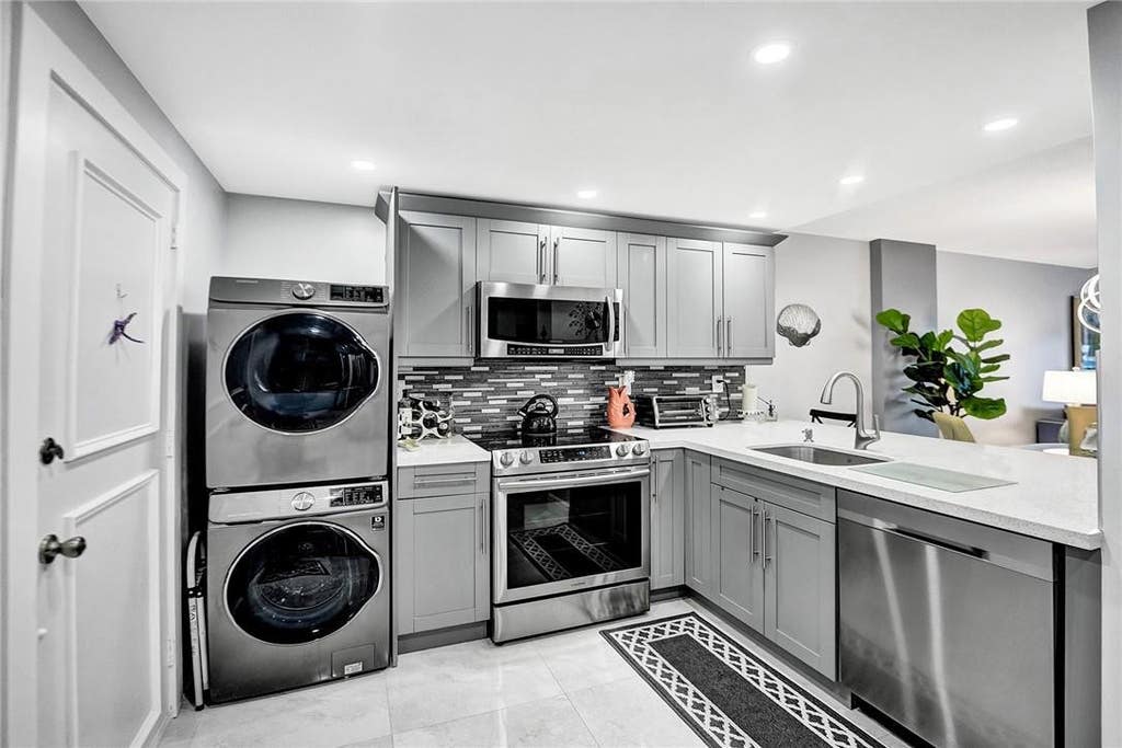 Photo of 3430 Galt Ocean Drive #804, Fort Lauderdale, FL 33308 (MLS # B26036162)