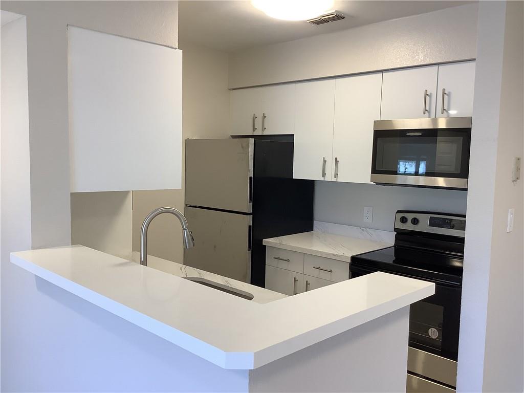 Sundance At Davie Condo - Residential Lease