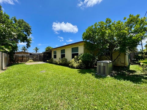 Tiny photo for 1785 NW 39TH Place, Oakland Park, FL 33309 (MLS # B26062294)