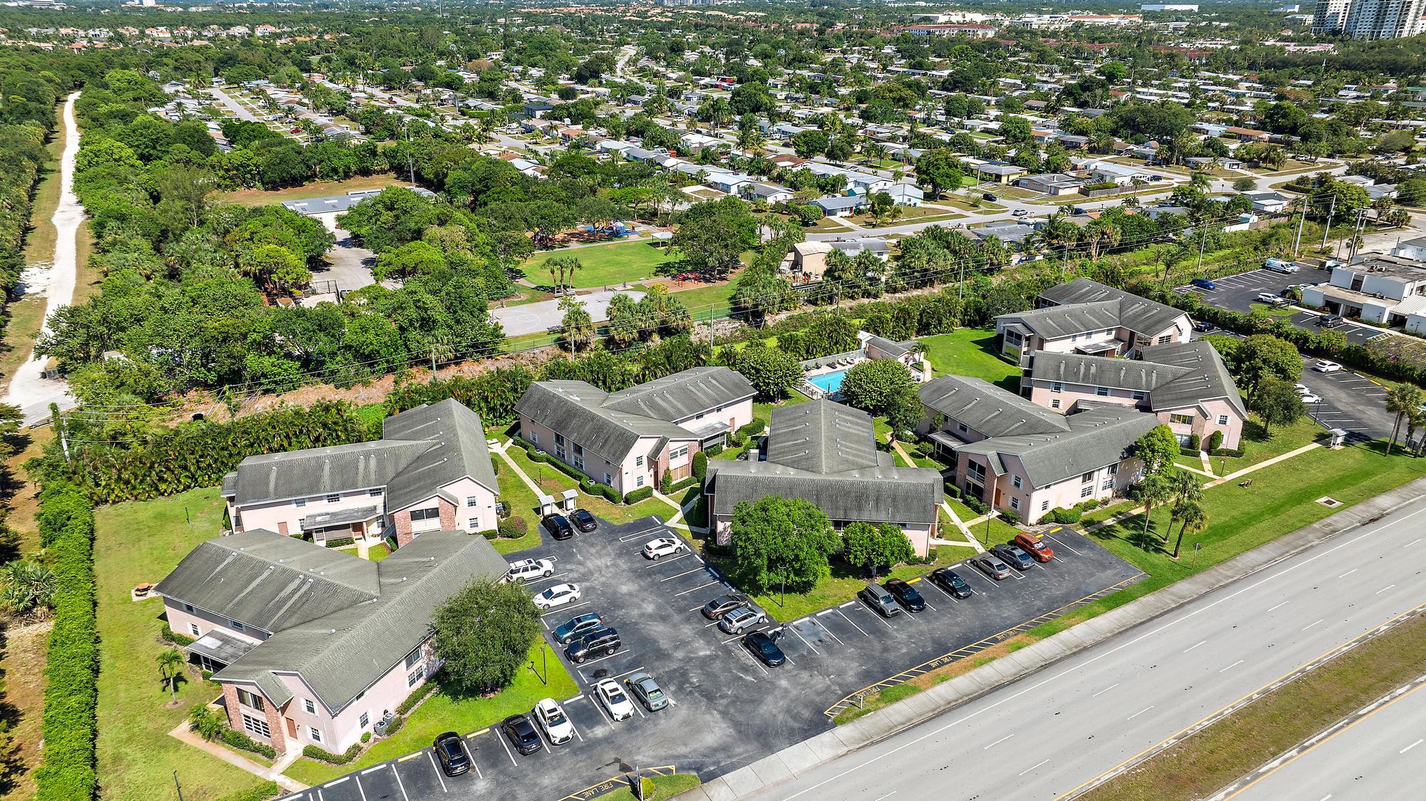 GARDENWAY A THRU Q CONDOS - Residential