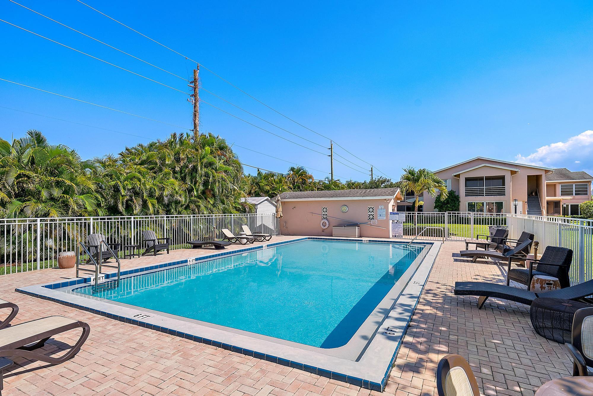 GARDENWAY A THRU Q CONDOS - Residential