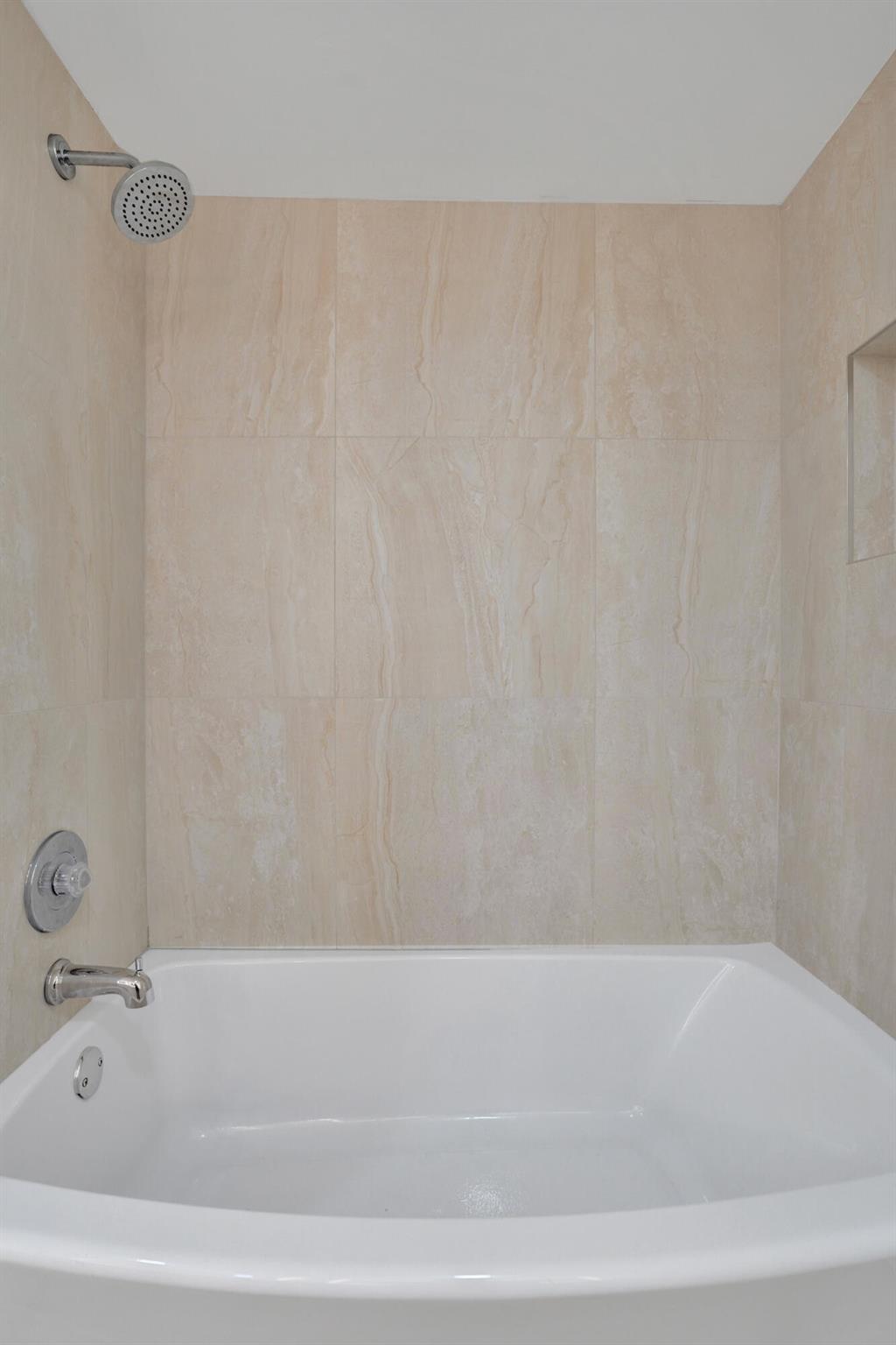 PALM VILLAS CONDO APTS - Residential