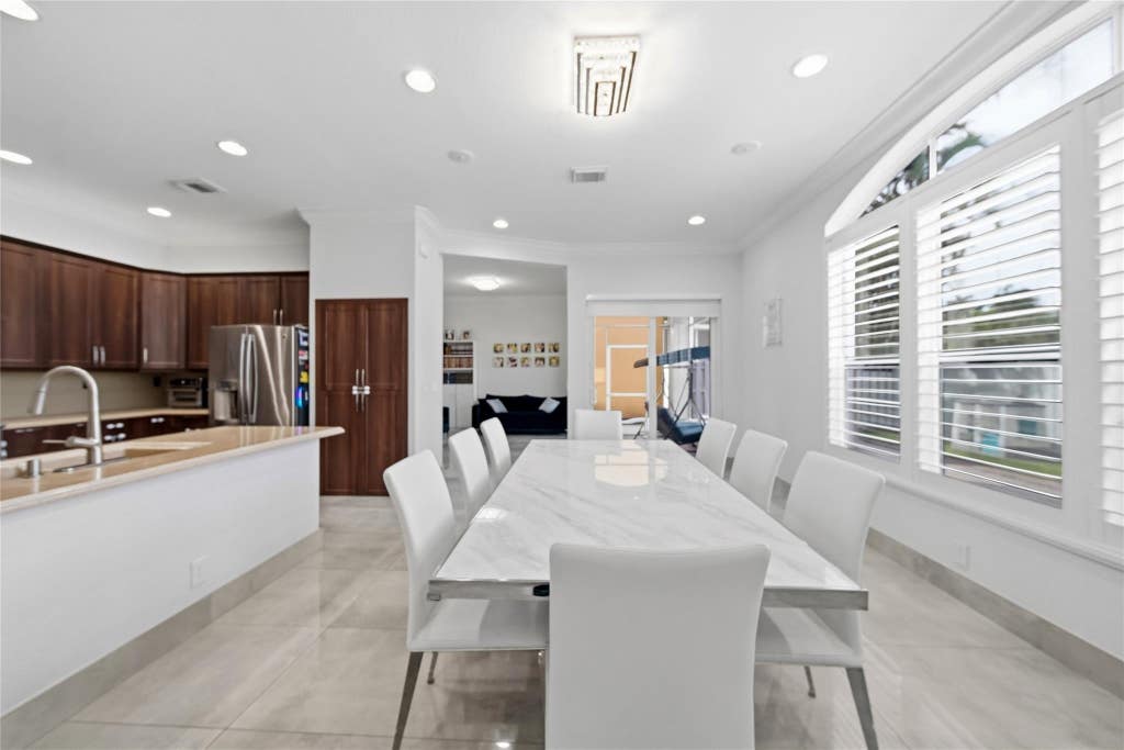 Photo of 4916 SW 38TH Way, Hollywood, FL 33312 (MLS # B26066507)