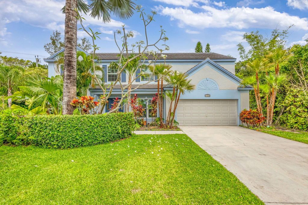 Photo of 10263 Hunt Club Lane, Palm Beach Gardens, FL 33418 (MLS # R11075721)