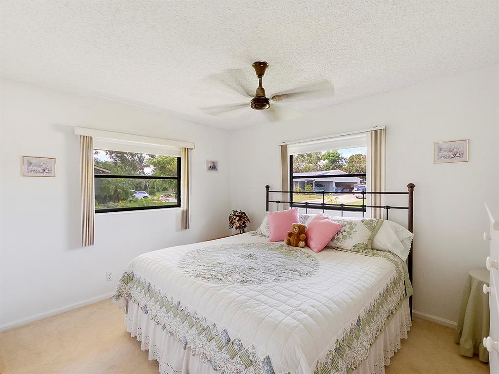 TROPICAL COUNTRY ESTATES - Residential