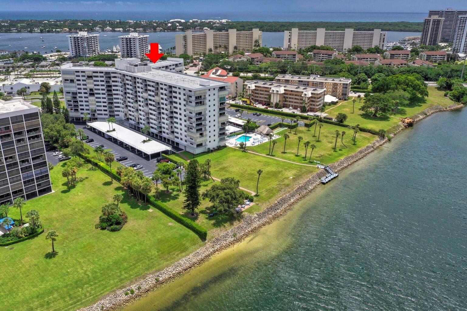GEMINI CONDO - Residential