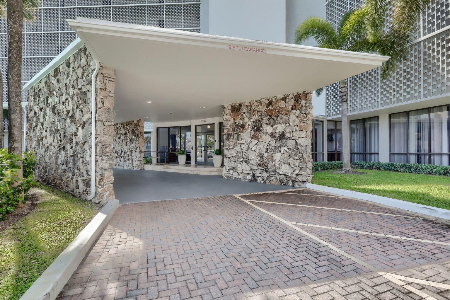 GEMINI CONDO - Residential