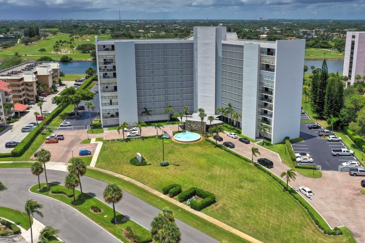 GEMINI CONDO - Residential