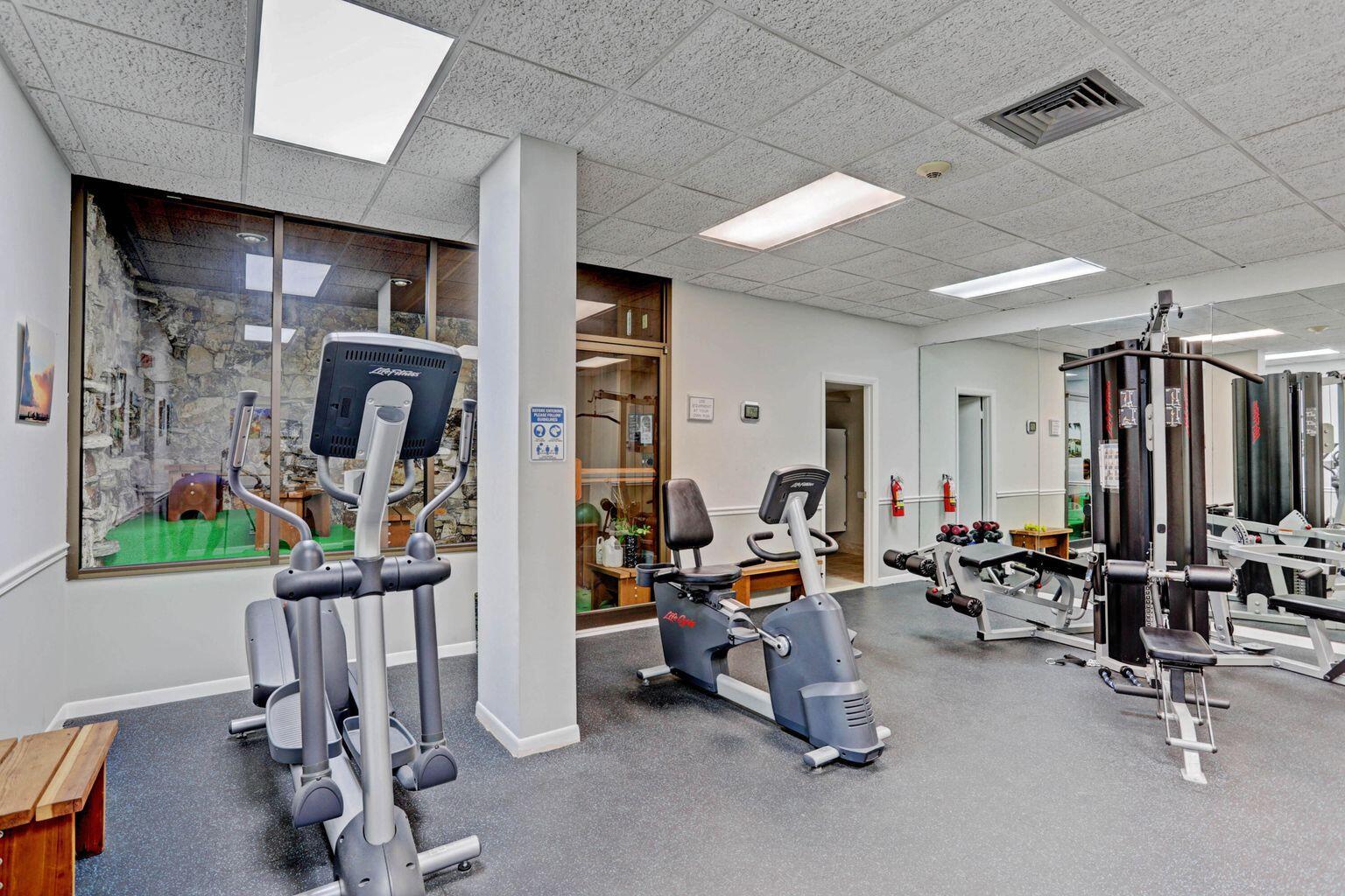 GEMINI CONDO - Residential