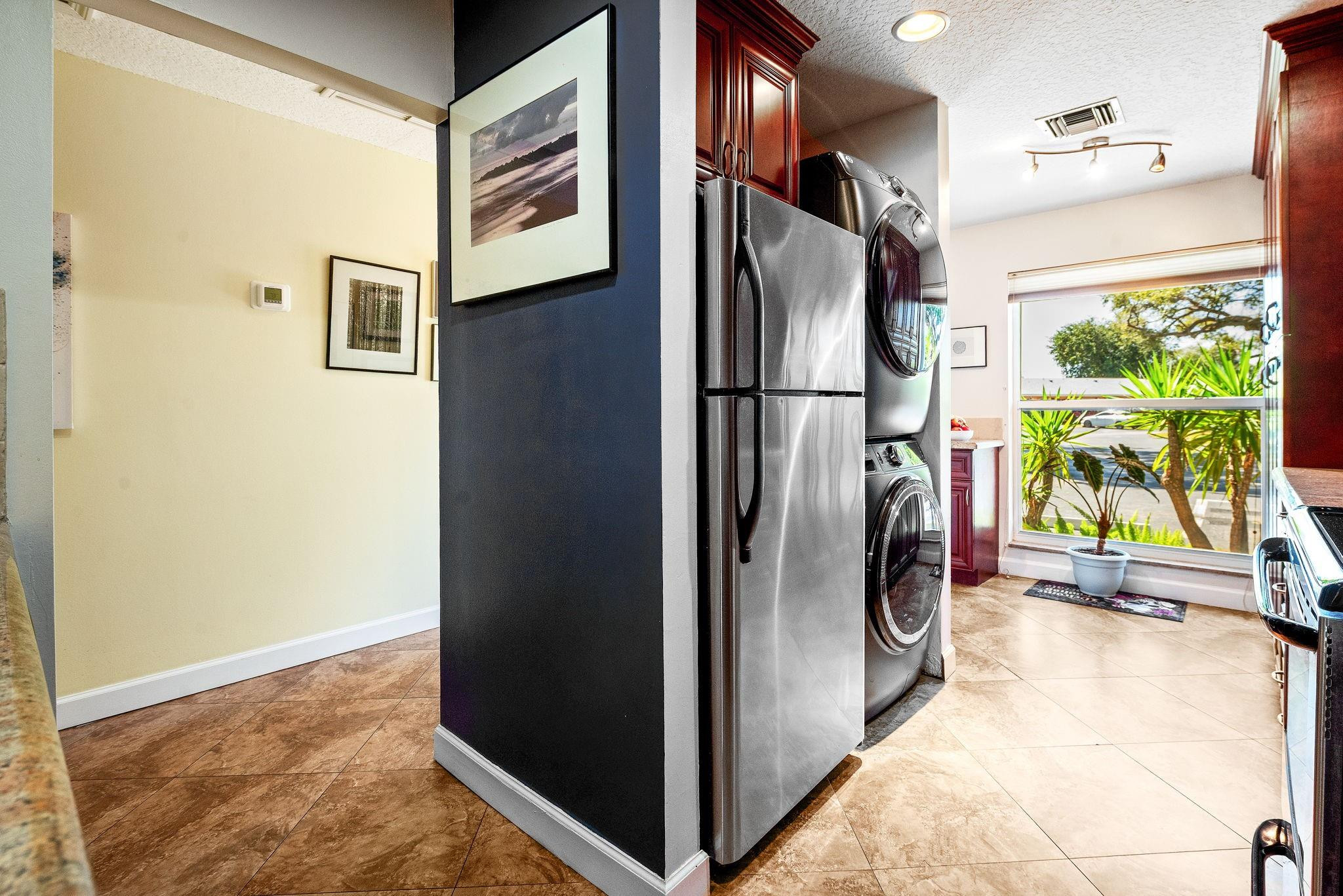 PINES OF DELRAY NORTH - Residential