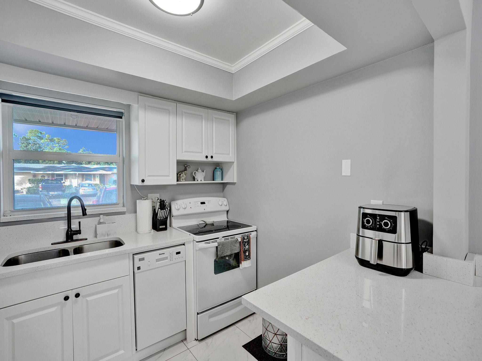 Barkley Villas West - Residential