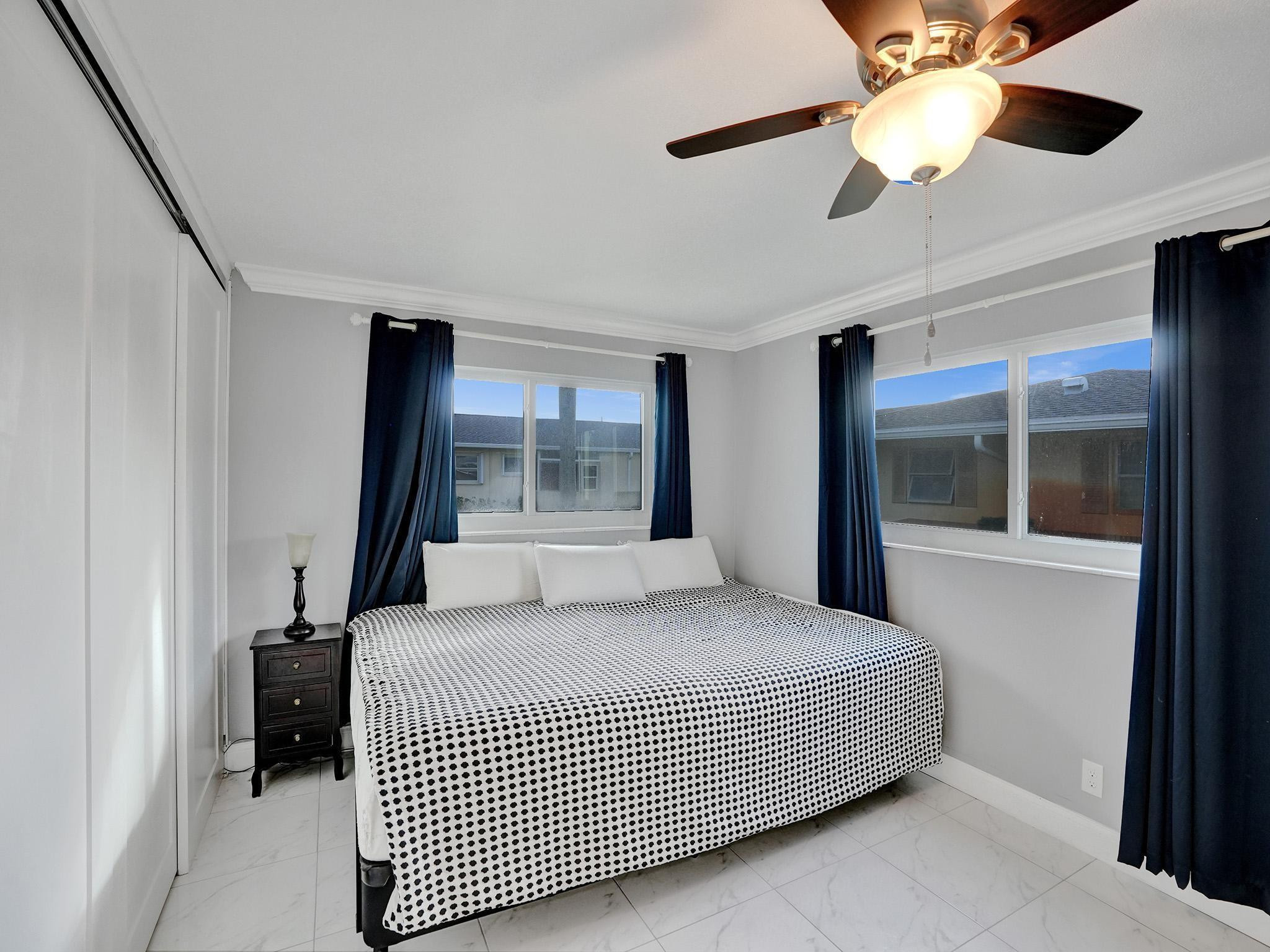 Barkley Villas West - Residential