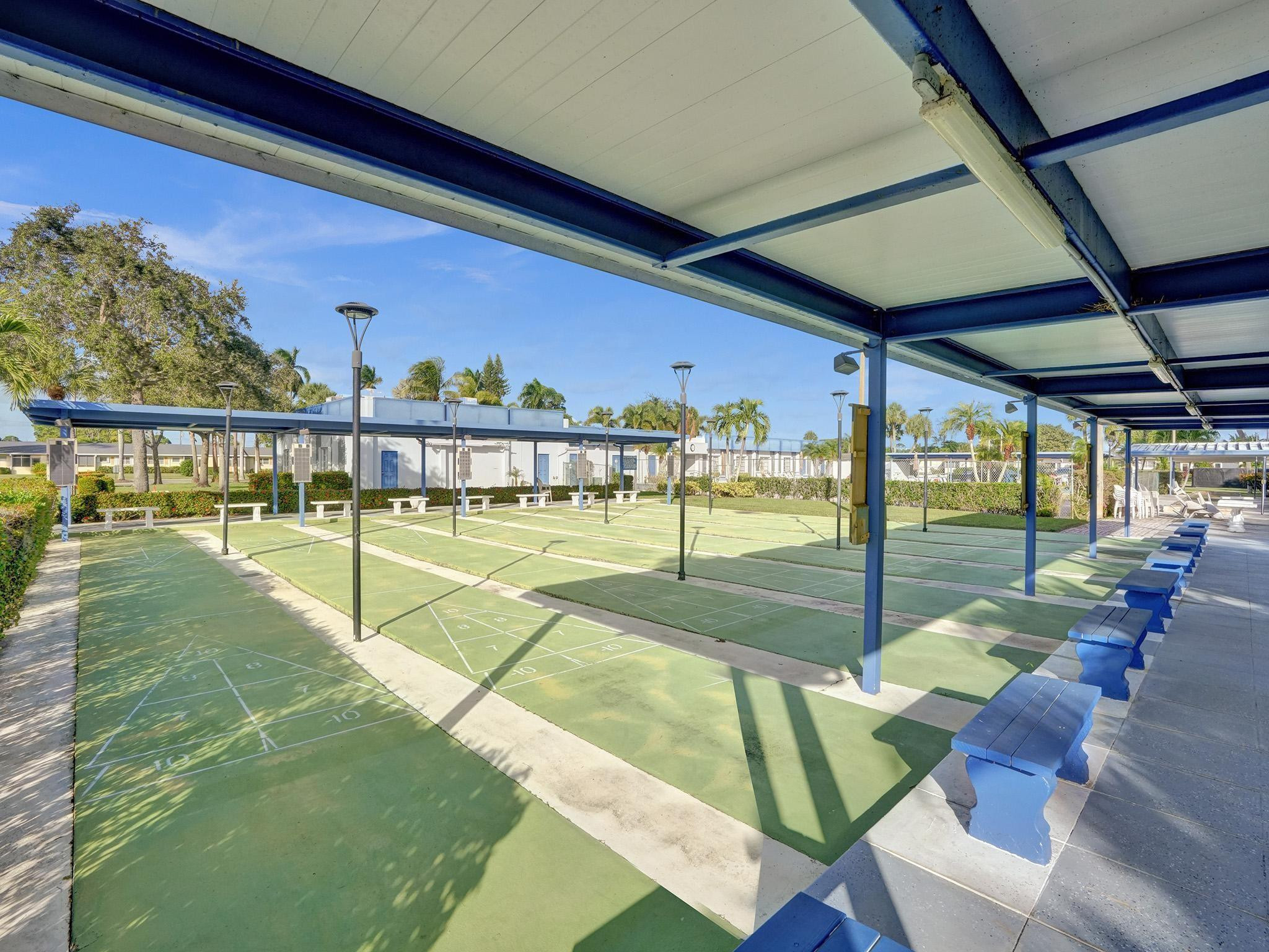 Barkley Villas West - Residential
