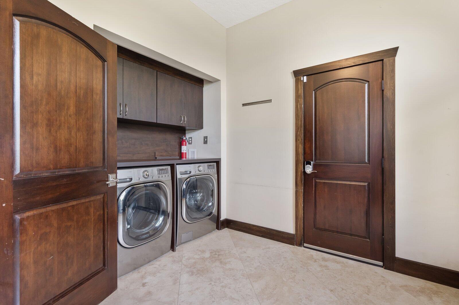 SADDLE TRAIL PARK OF WELLINGTON - Residential Lease