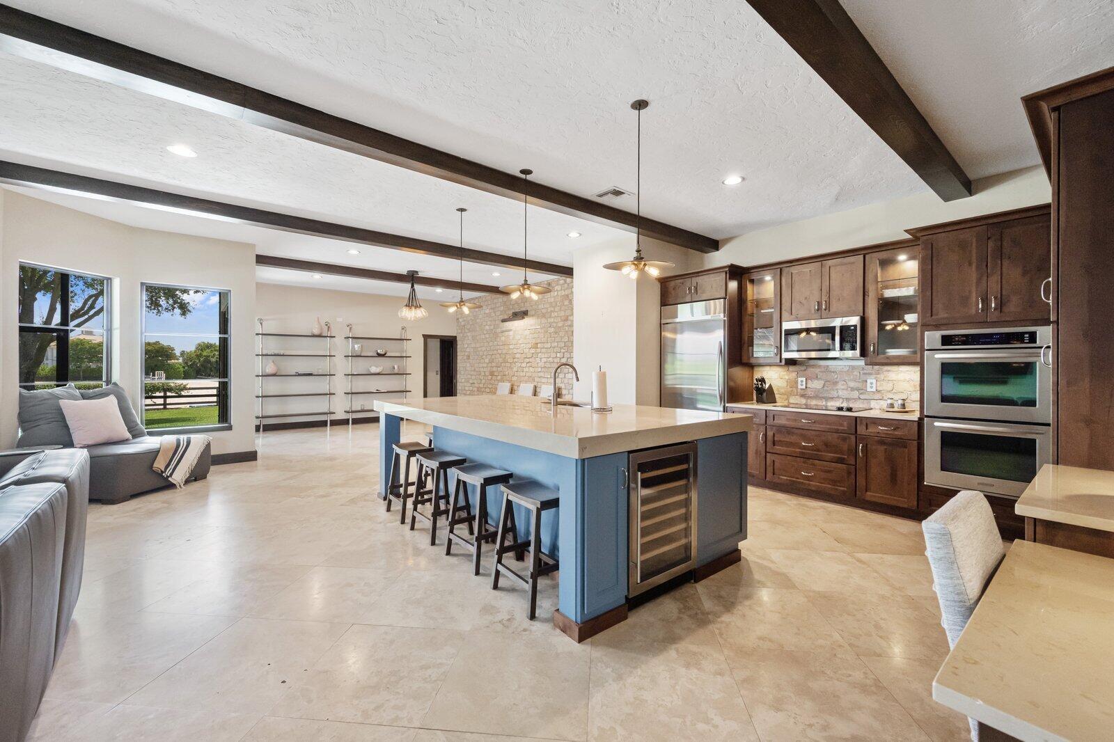 SADDLE TRAIL PARK OF WELLINGTON - Residential Lease