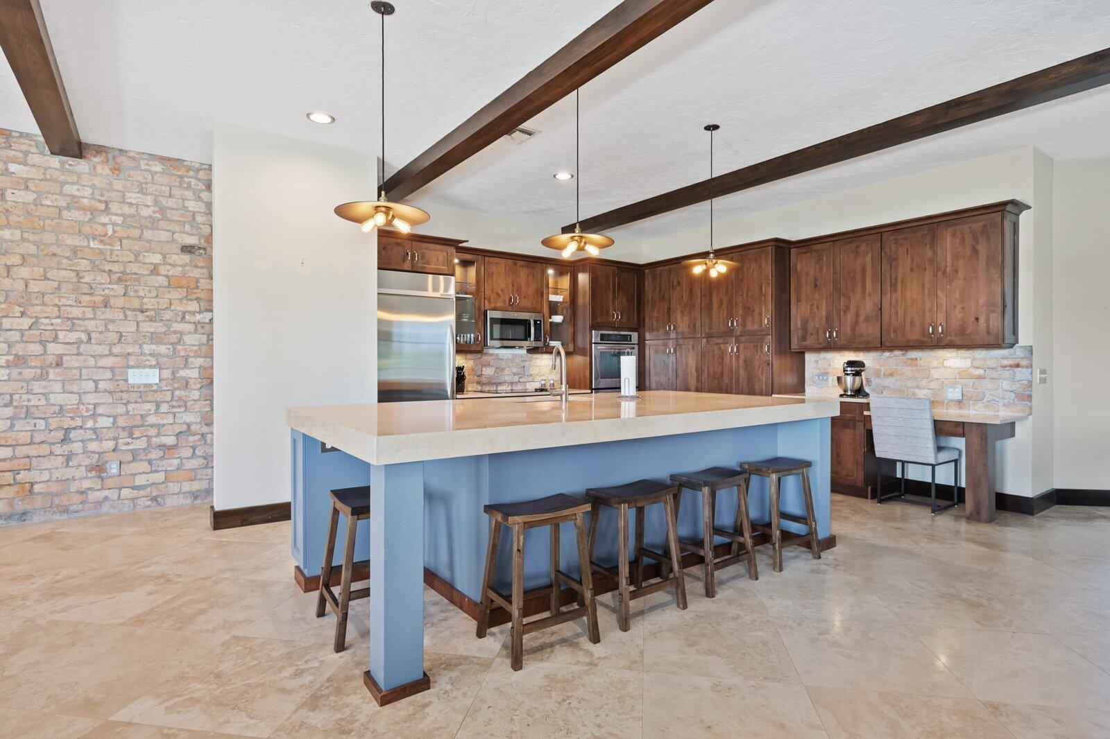 SADDLE TRAIL PARK OF WELLINGTON - Residential Lease