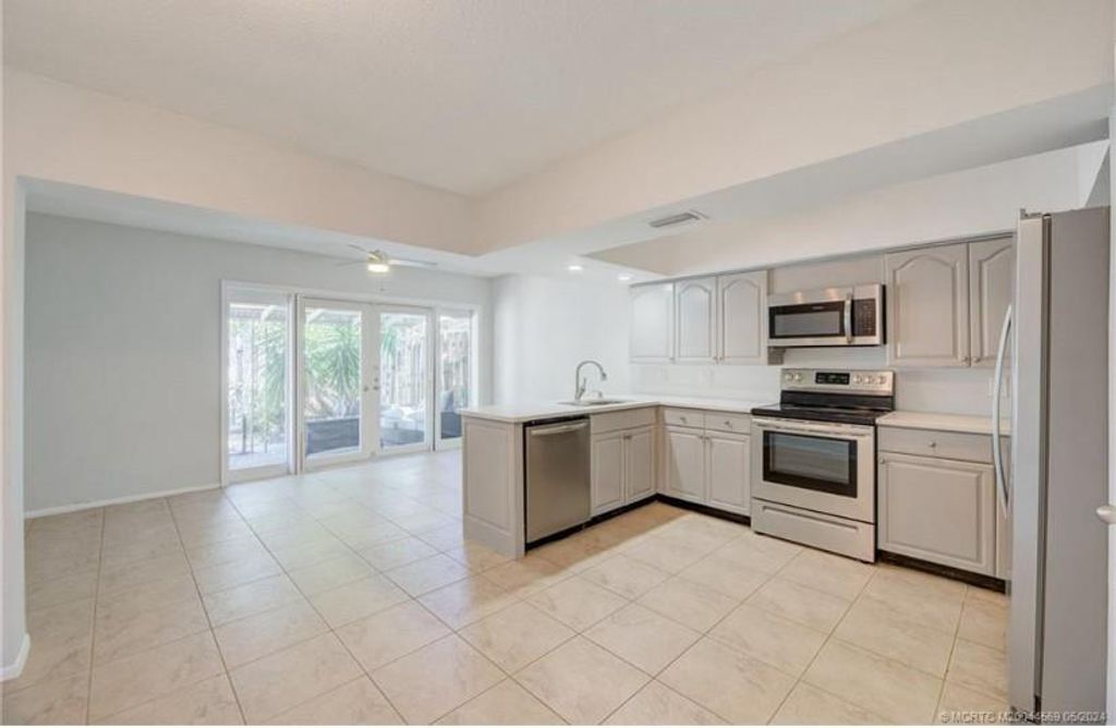 Photo of 2113 NE 56th Court, Fort Lauderdale, FL 33308 (MLS # F10475334)