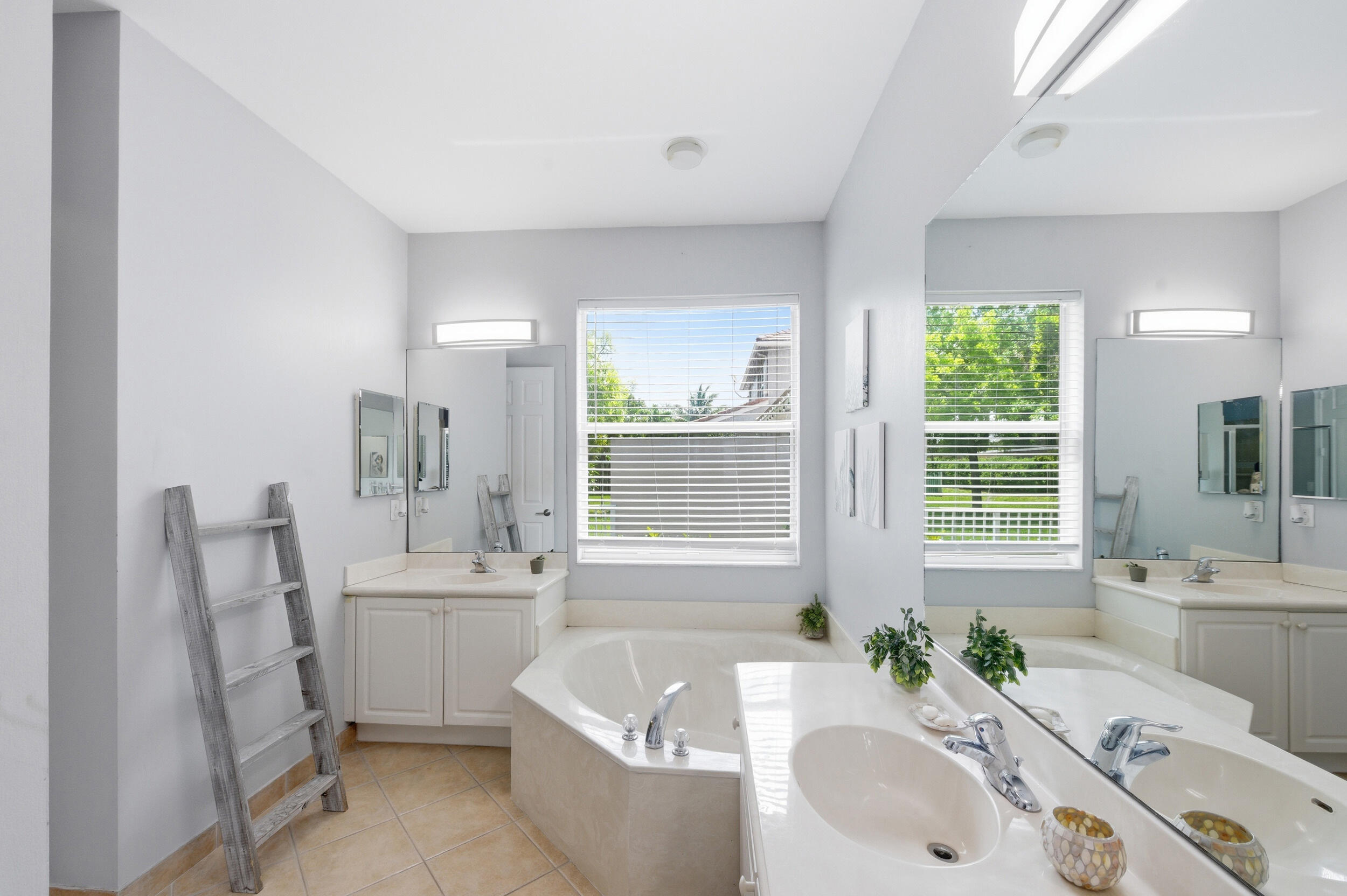 DIAMOND C RANCH POD D - Residential