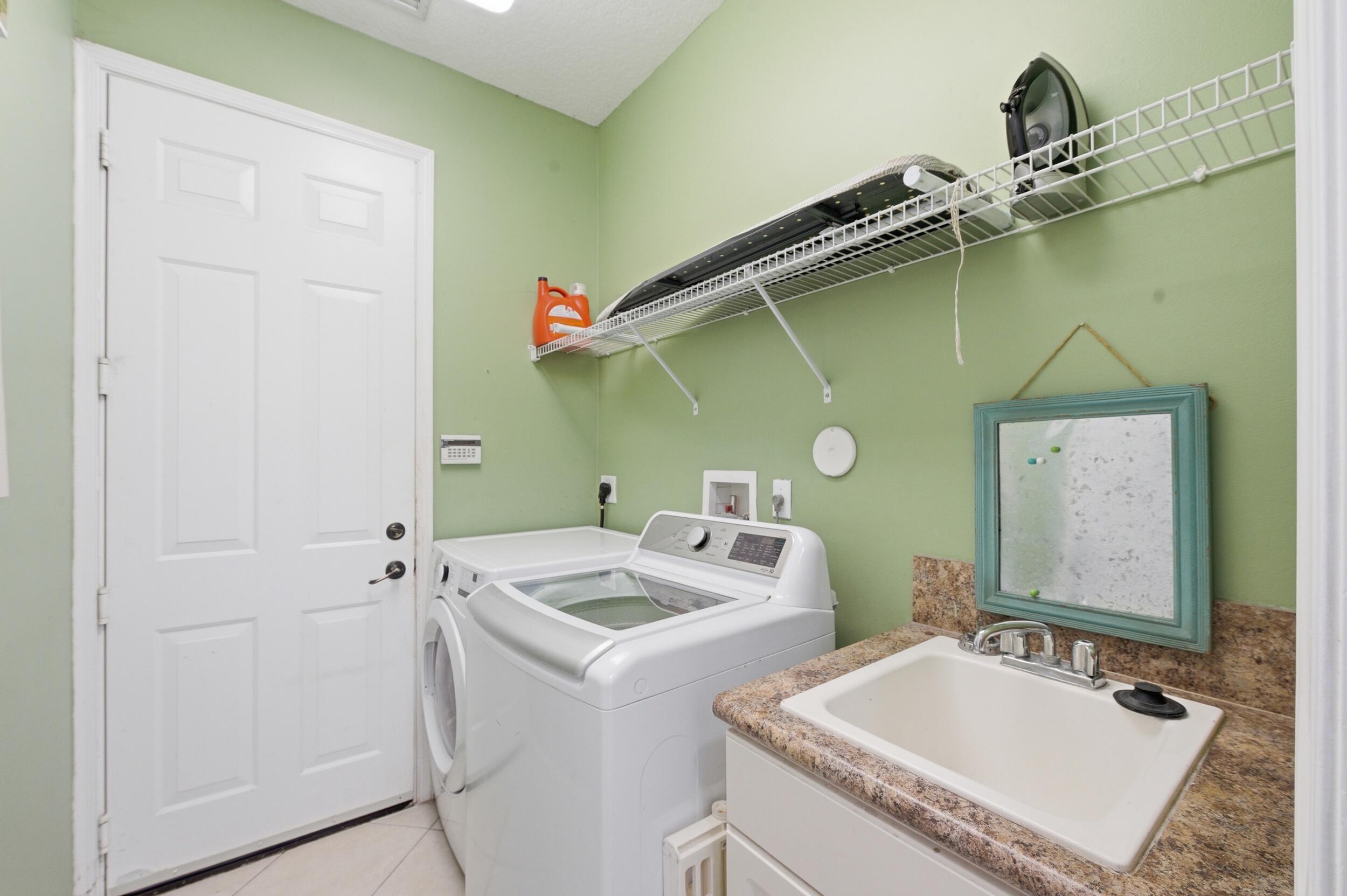 DIAMOND C RANCH POD D - Residential